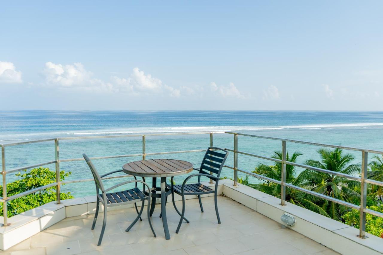 Season Holidays At With Transfer Casa de hóspedes