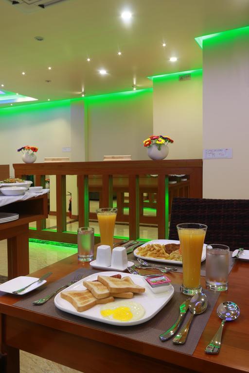 Season Holidays At With Transfer Casa de hóspedes 4*